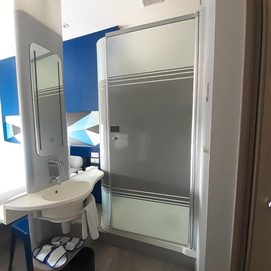 Md 7 Hotel צ'ירבון מראה חיצוני תמונה